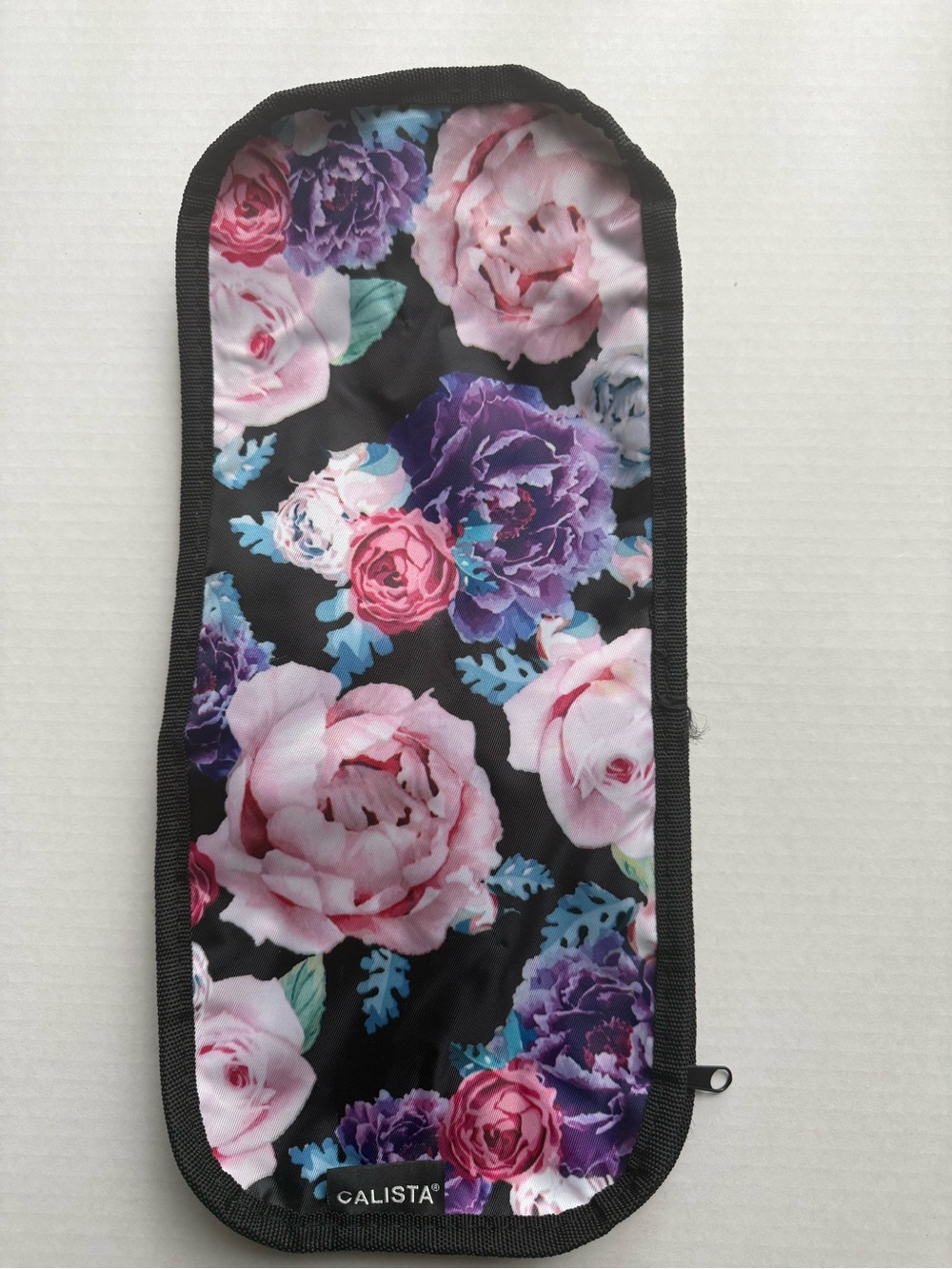 Calista Floral Heat-Resistant Hair Tool storage- floral pattern - zipper closure